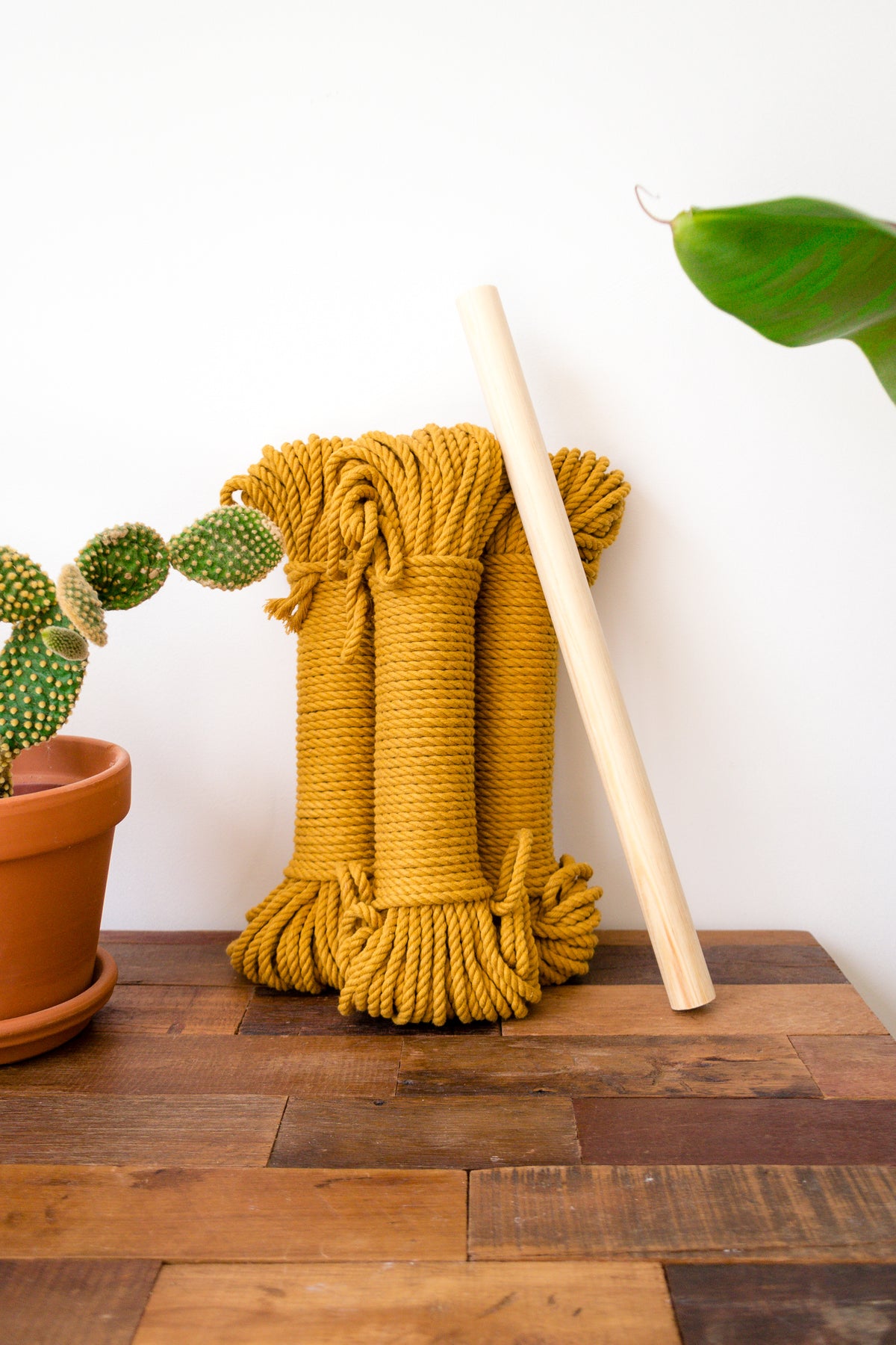 Macrame Wall Hanging &#39;Berry&#39; - DIY KIT - Available in multiple color variations